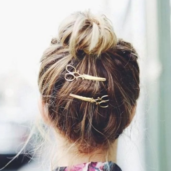 bargain_blonde Accessories - Gold Scissors Bobby Pin Hair Clip Barrette